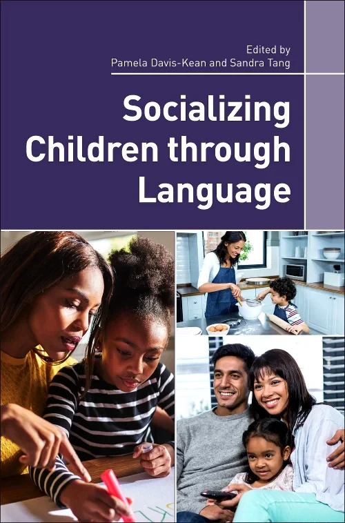 Coperta cărții "Socializing Children through Language" de autor necunoscut