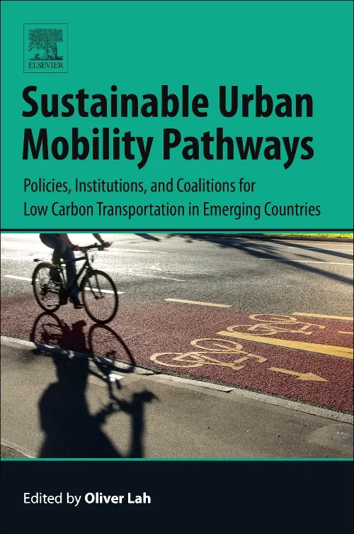 Coperta cărții "Sustainable Urban Mobility Pathways" de autor necunoscut